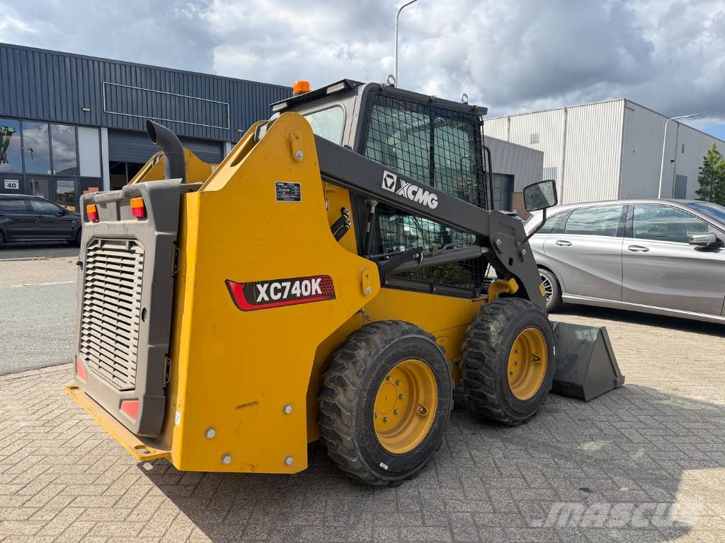 XCMG XC 740 K ( UNUSED NEW ) لوادر انزلاقية التوجيه