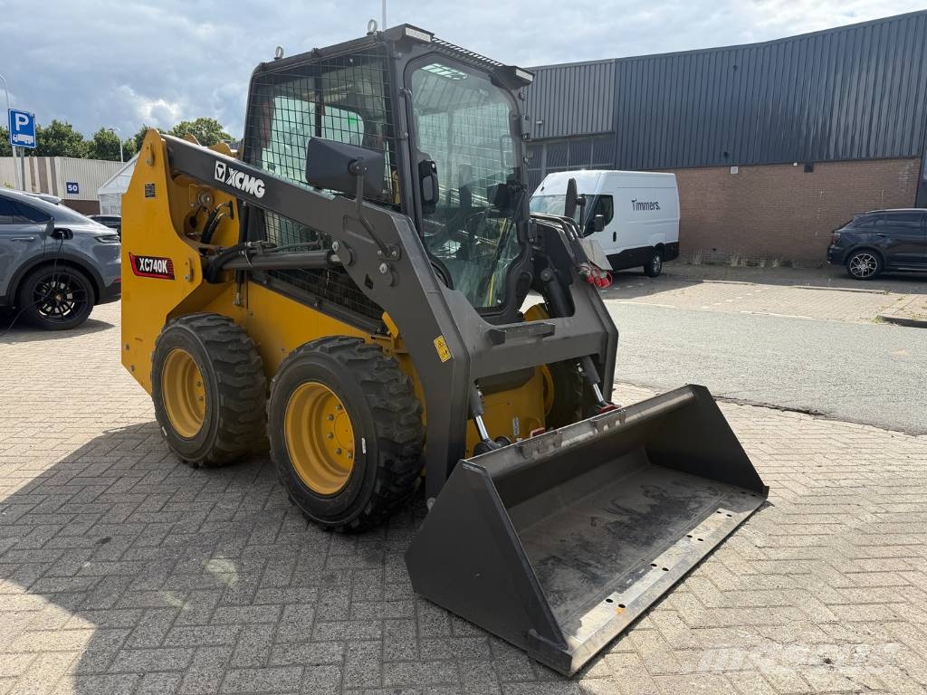 XCMG XC 740 K ( UNUSED NEW ) لوادر انزلاقية التوجيه