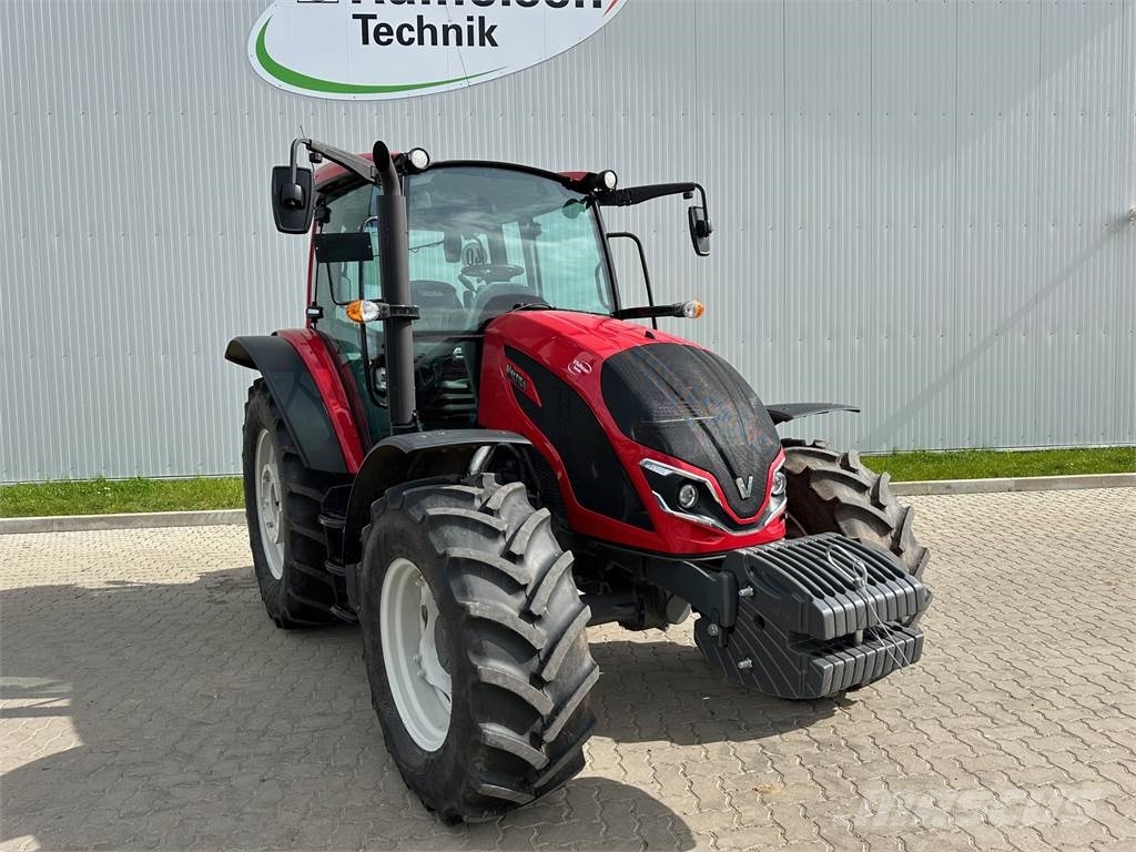 Valtra A105 MH Tractoare