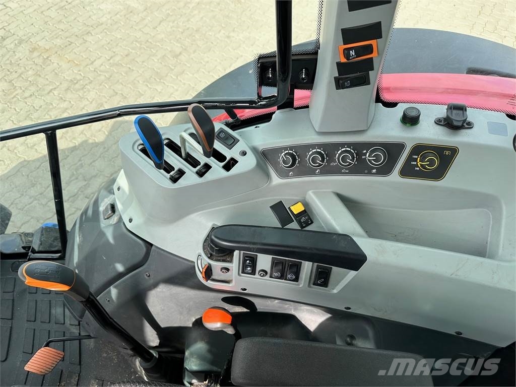 Valtra A105 MH Tractoare