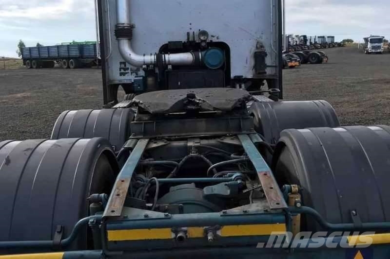 International 2011 International 9800i Midroof Autoshift 기타 트럭