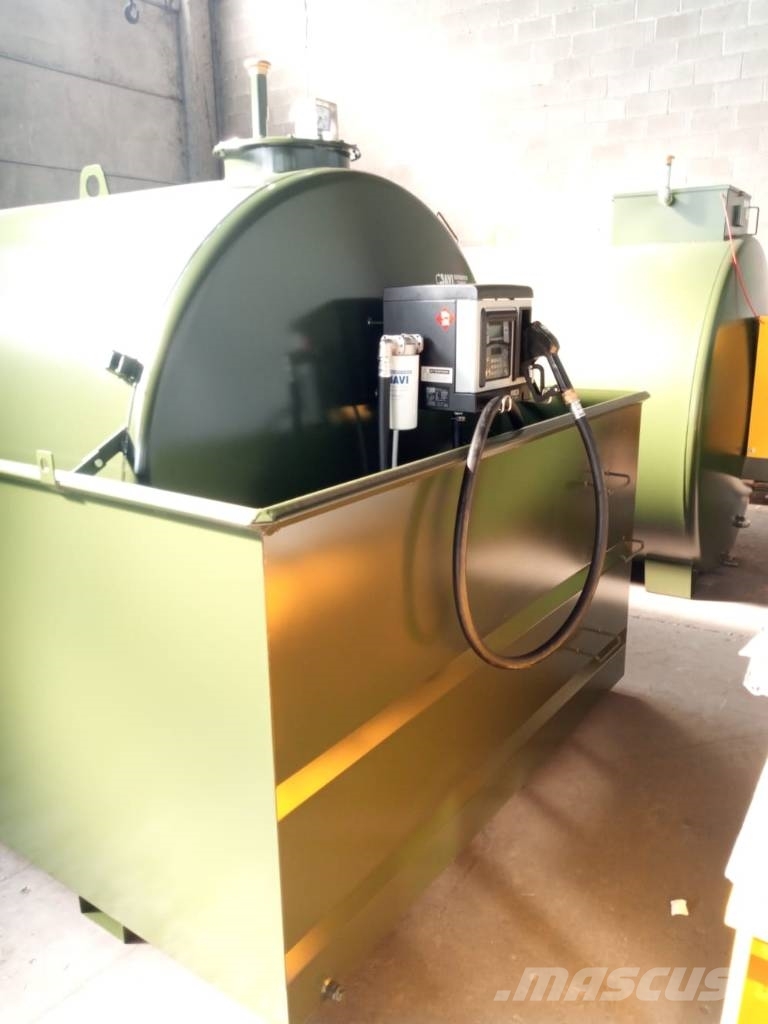 Savi Serbatoi PLANET con vasca di sicurezza 110% (DM 22-11-2017) Brandstof-en toegevoegde tanks