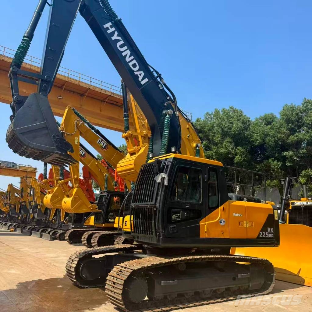 Hyundai hx225d Bagri goseničarji