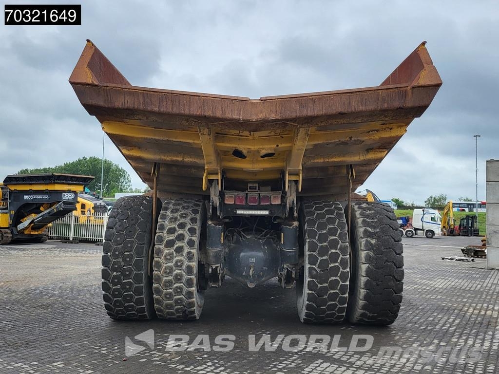 Komatsu HD605 -7E0 Άκαμπτα Dumper με ανατρεπόμενο κάδο