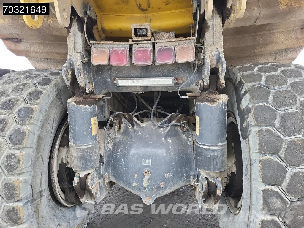 Komatsu HD605 -7E0 Άκαμπτα Dumper με ανατρεπόμενο κάδο