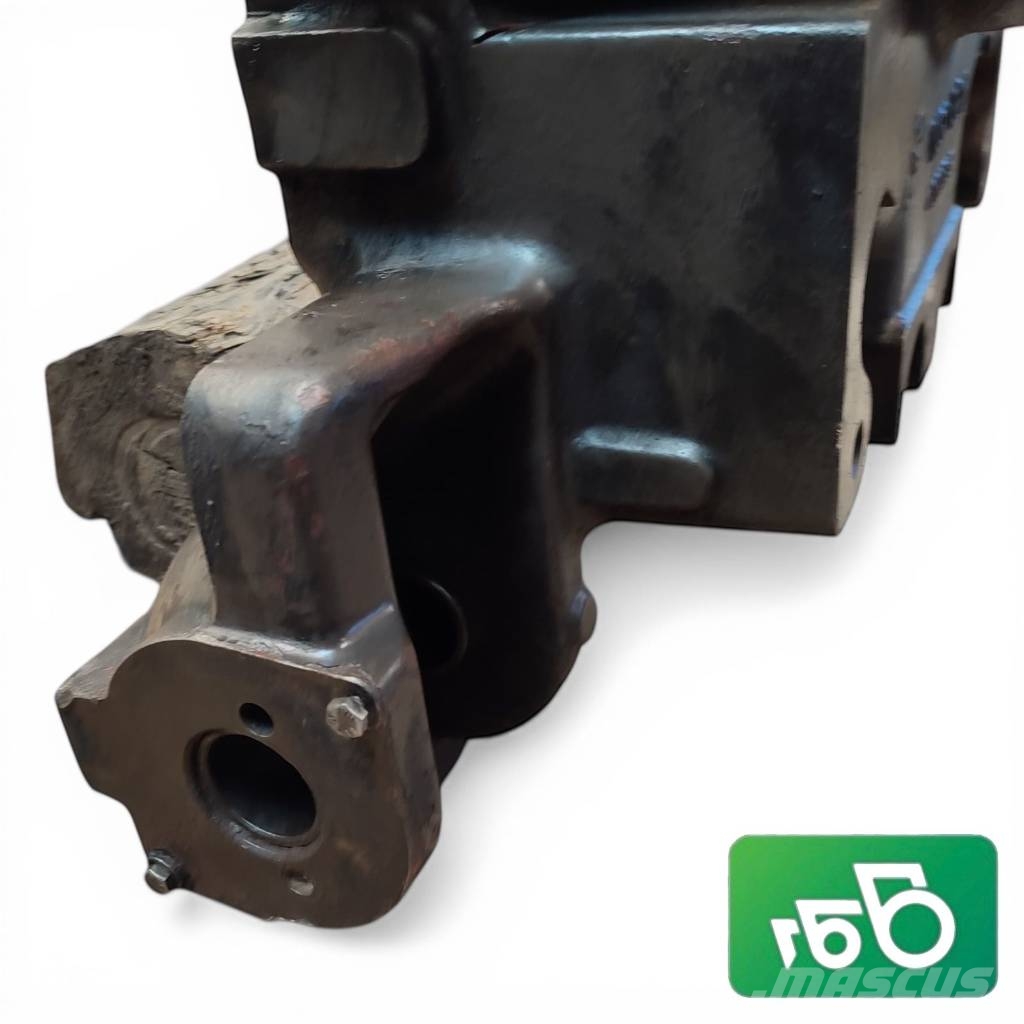CLAAS Ares 856 Gearbox Shaft Housing Rear PTO 1052B2 الشاسيه والتعليق