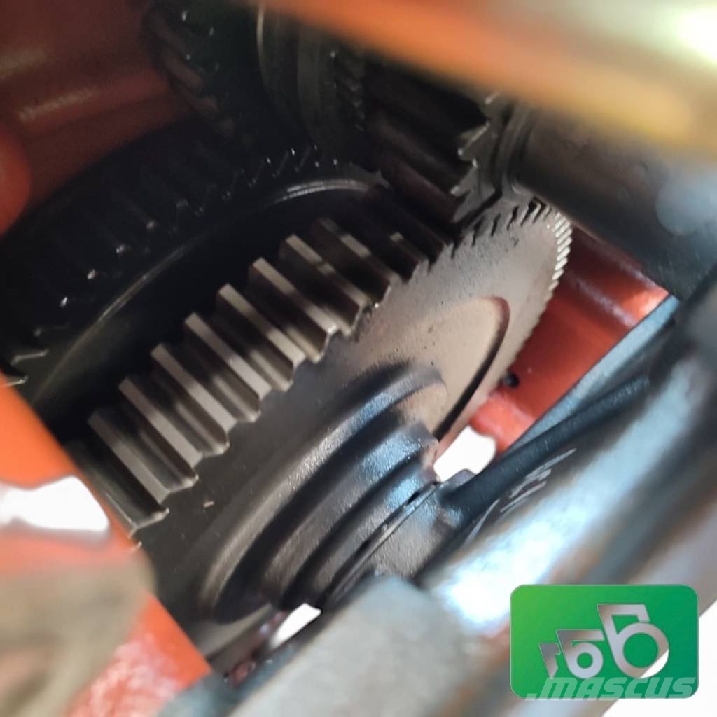 CLAAS Ares 856 Gearbox Shaft Housing Rear PTO 1052B2 الشاسيه والتعليق
