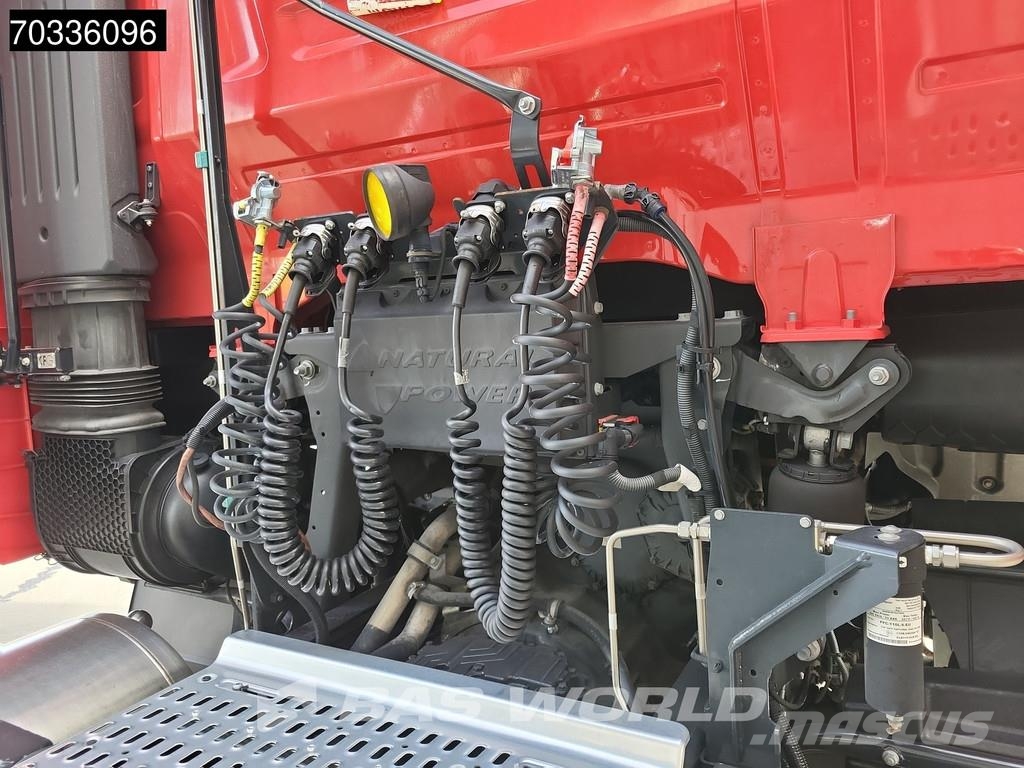 Iveco S-Way 460 S-Way 4X2 LNG! Retarder 2x Tanks Standkl Vetopöytäautot