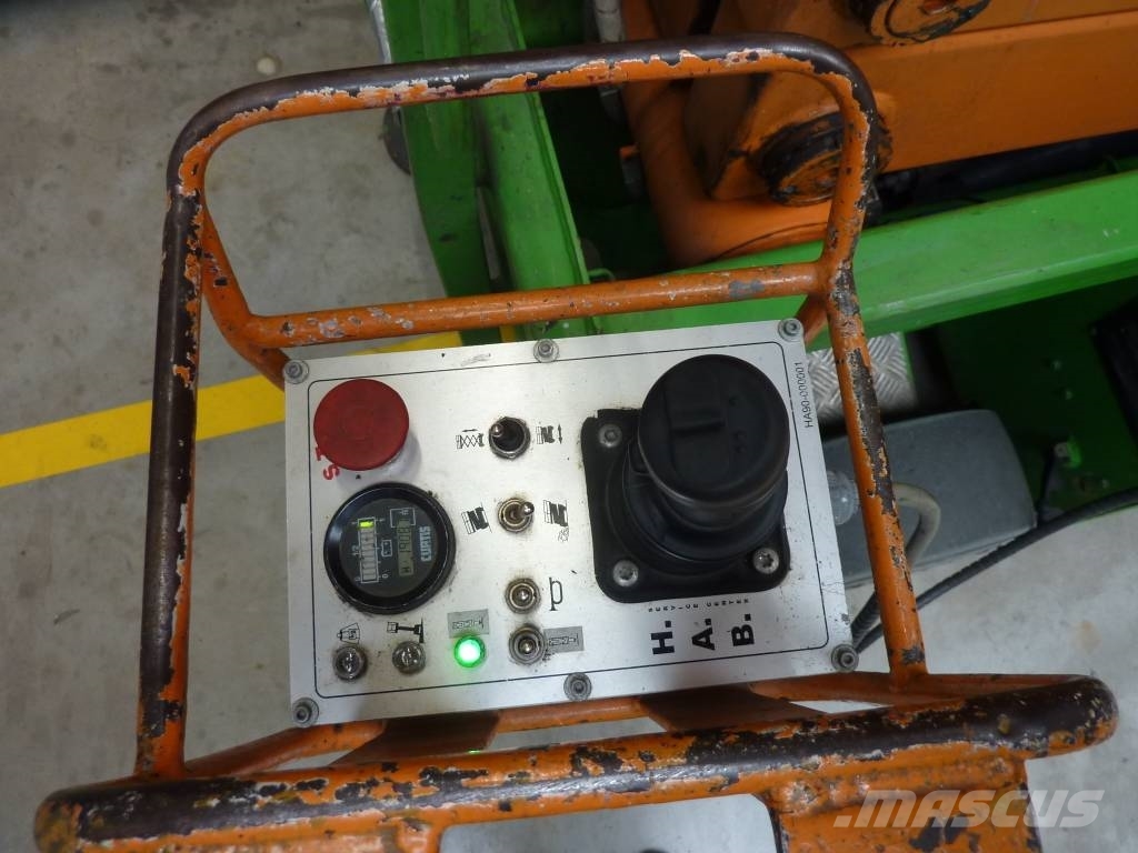 HAB S 175 12 E2WD Nůžková zvedací plošina