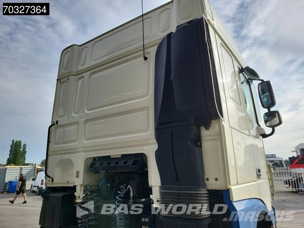 DAF XF 530 4X2 SC Retarder Hydraulik PTO Standklima AC Camiones tractor