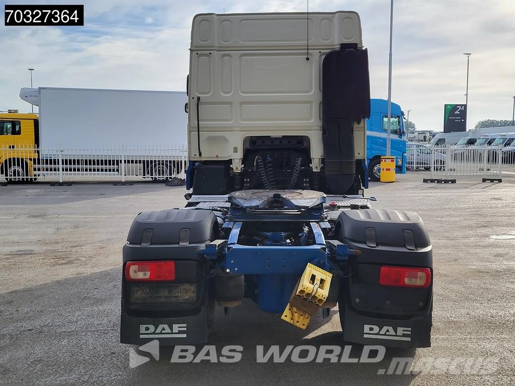DAF XF 530 4X2 SC Retarder Hydraulik PTO Standklima AC Camiones tractor