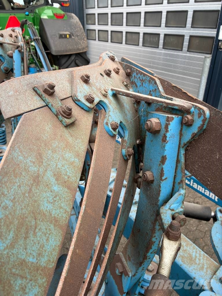 Lemken Vari-Diamant Arados reversibles