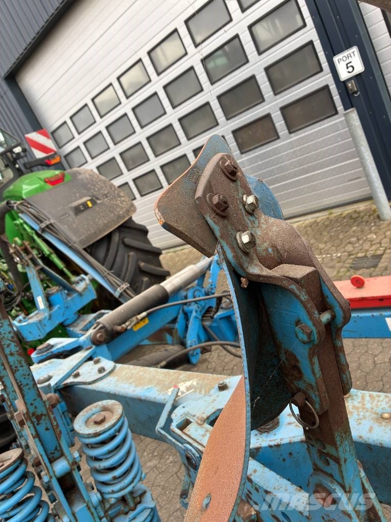 Lemken Vari-Diamant Arados reversibles