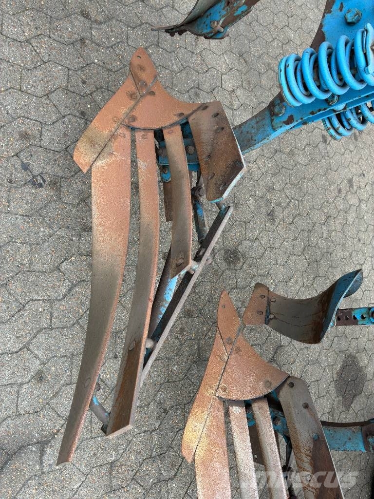 Lemken Vari-Diamant Arados reversibles