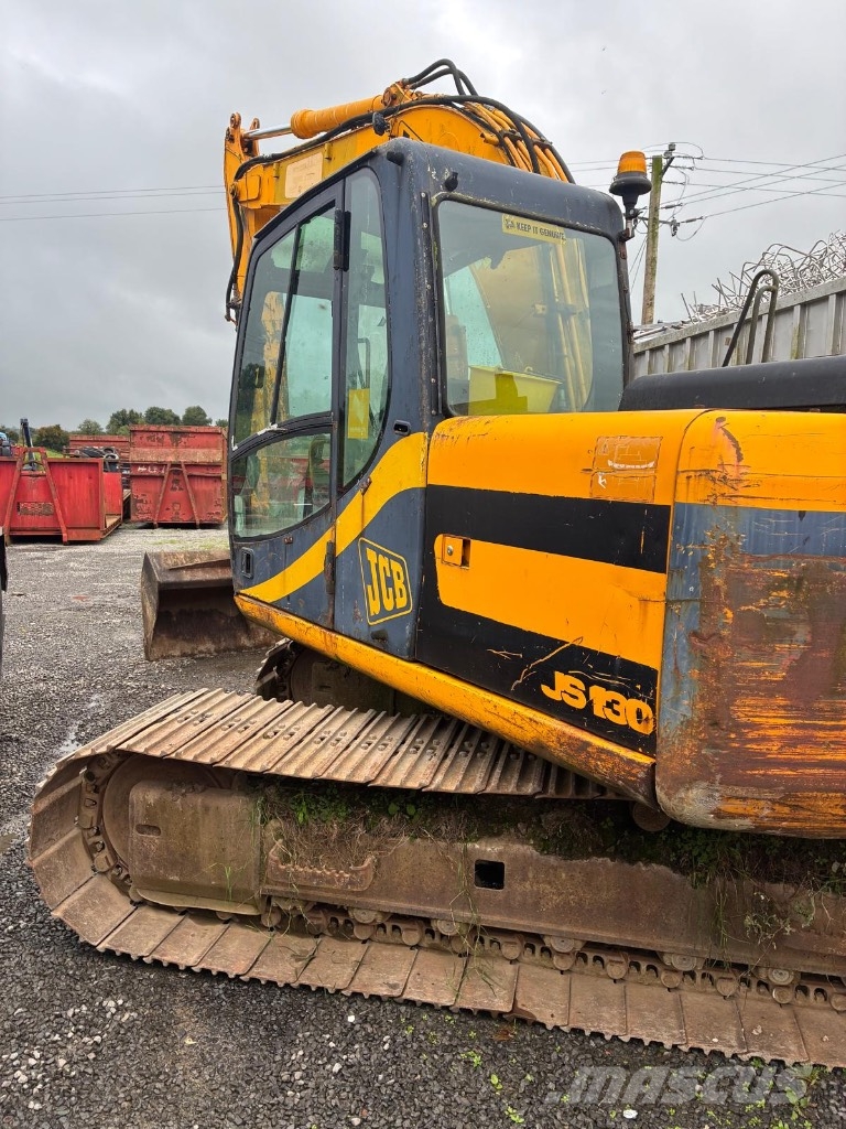 JCB JS130 Gravemaskiner på larvebånd