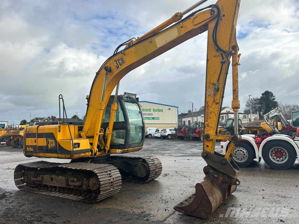 JCB JS130 Roomikekskavaatorid