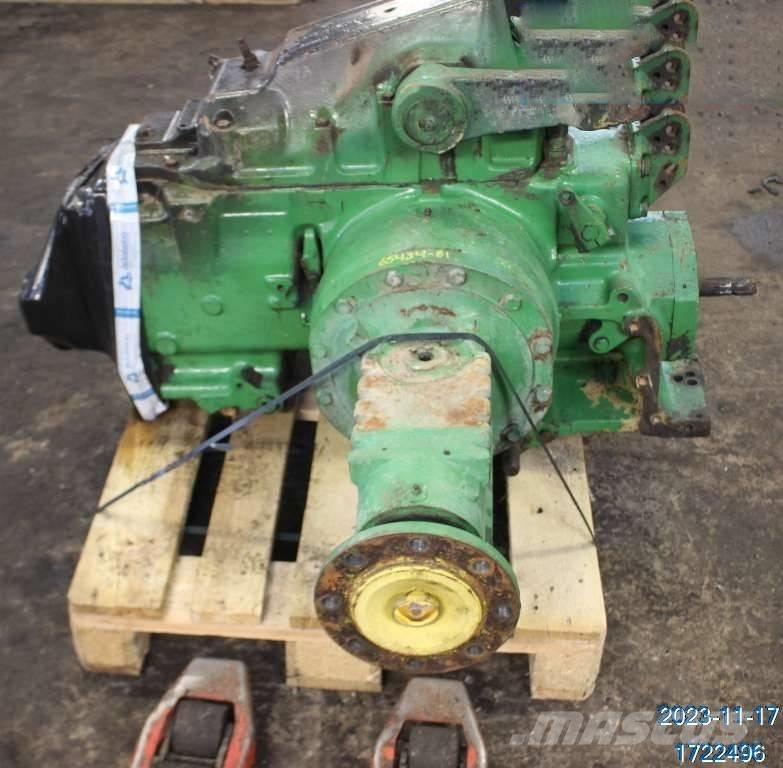 John Deere 3140 Převodovka