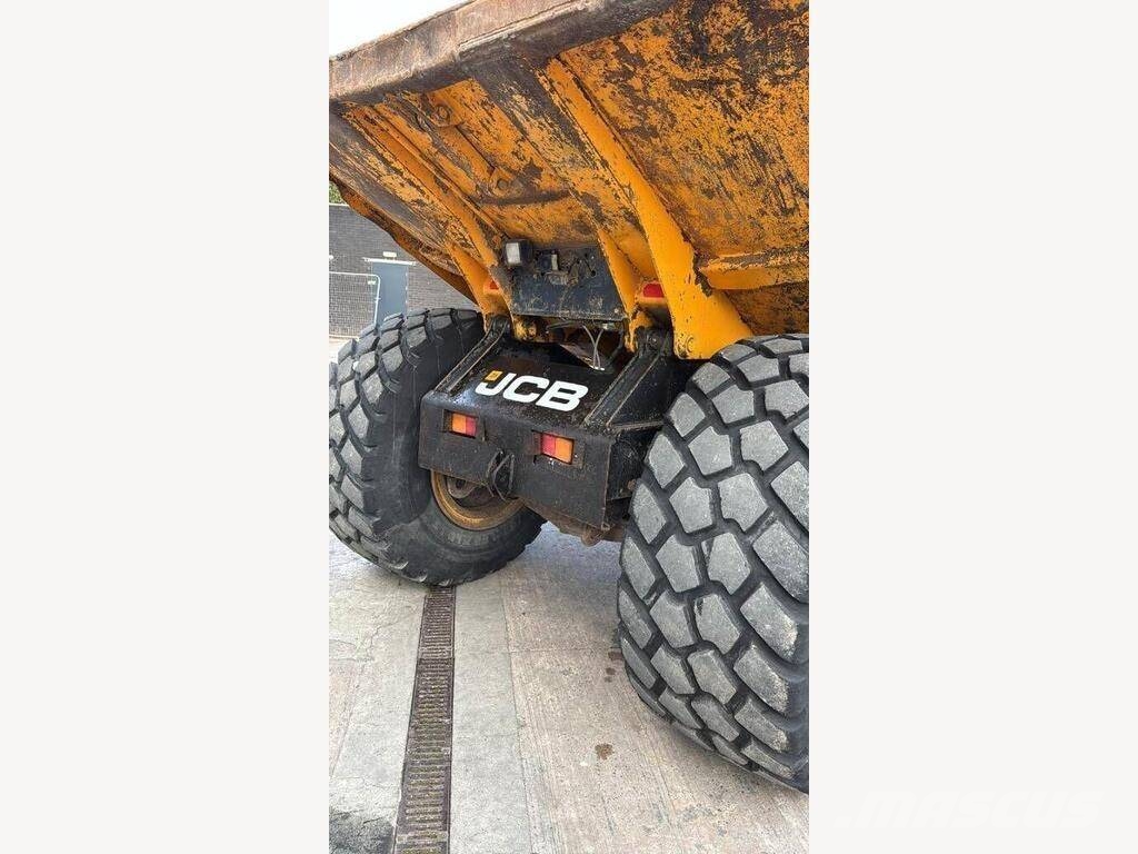 JCB 718 Karjeriniai savivarčiai