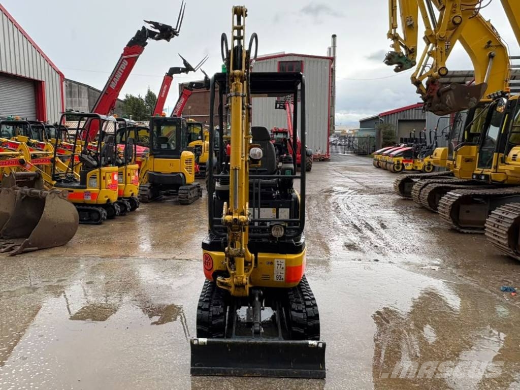 Komatsu PC 14 R-3HS Minibagger < 7t