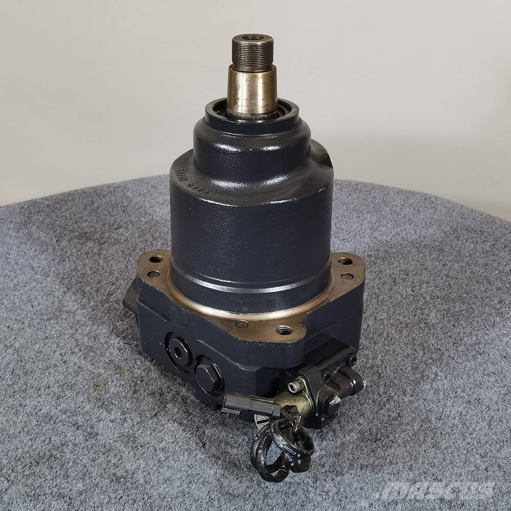 Komatsu 708-3D-11124 Piston Pump D155 Hydraulic Pump Transmisiones