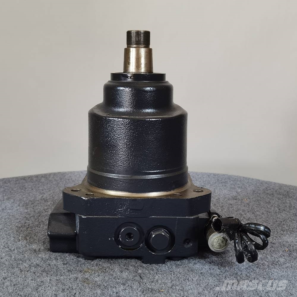 Komatsu 708-3D-11124 Piston Pump D155 Hydraulic Pump Transmisiones