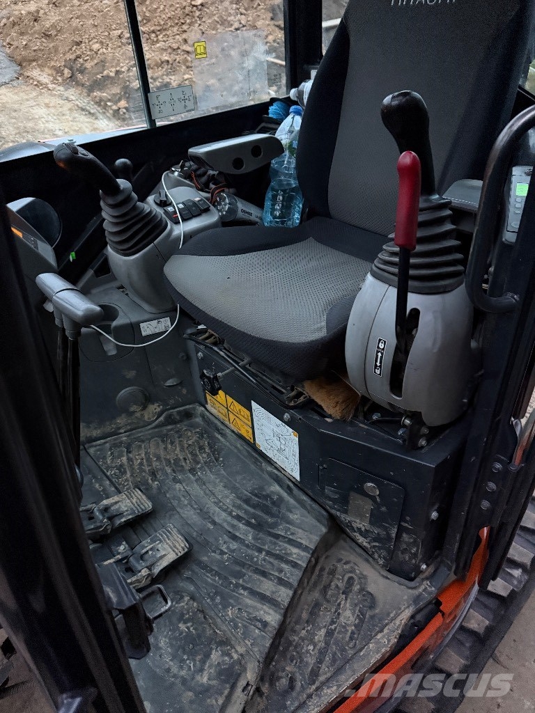 Hitachi ZX 48 U-5A Mini bagri <7t