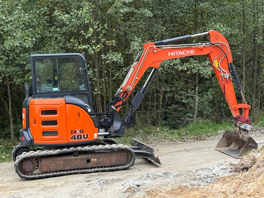 Hitachi ZX 48 U-5A Mini bagri <7t