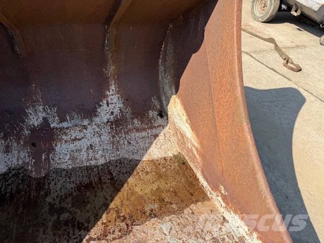 Arden Equipment QA 51 - 1300 mm Retroexcavadoras