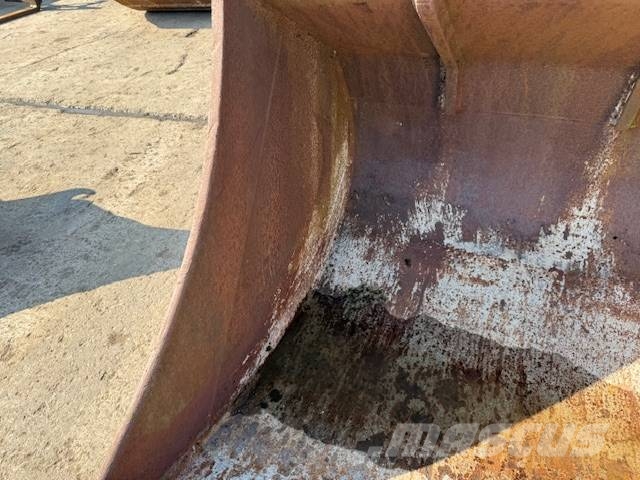 Arden Equipment QA 51 - 1300 mm Retroexcavadoras