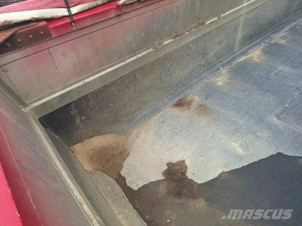 Benalu 4 akslet 36 m3 tiptrailer Semi-trailer med tip