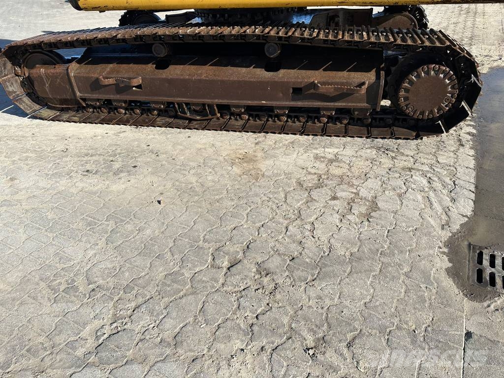 CAT 323DL Bagri goseničarji