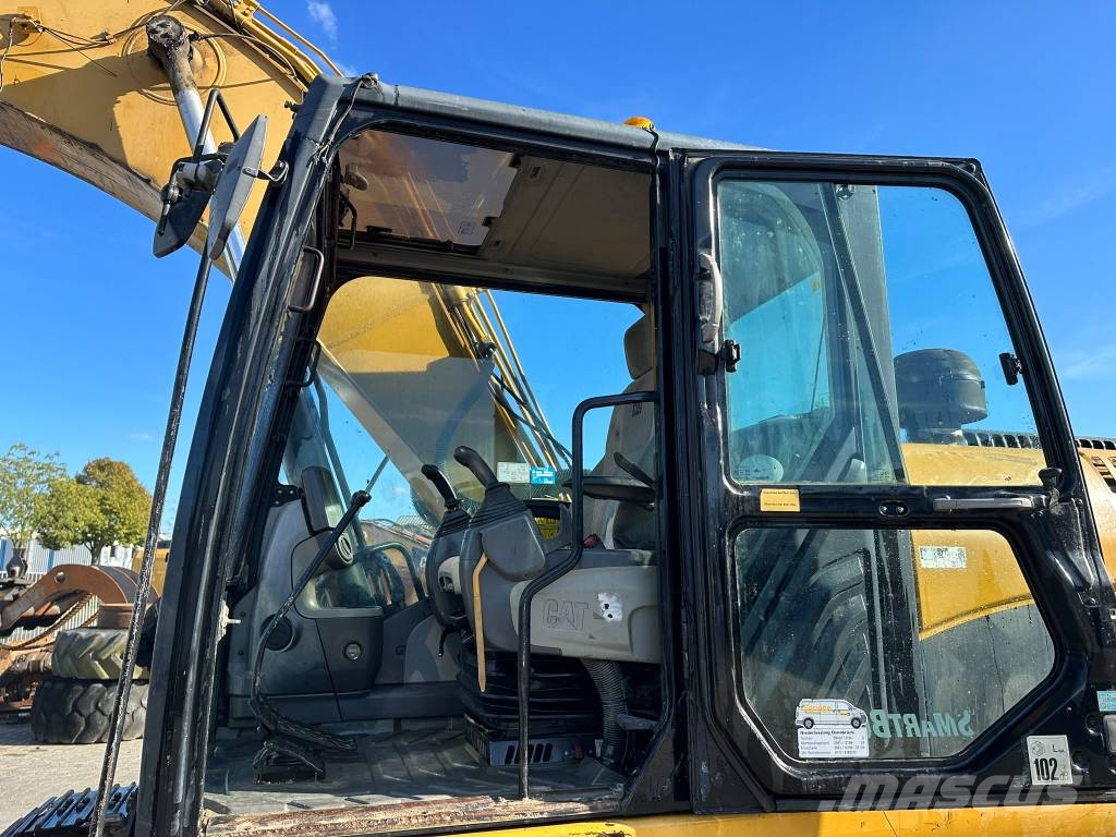 CAT 323DL Bagri goseničarji