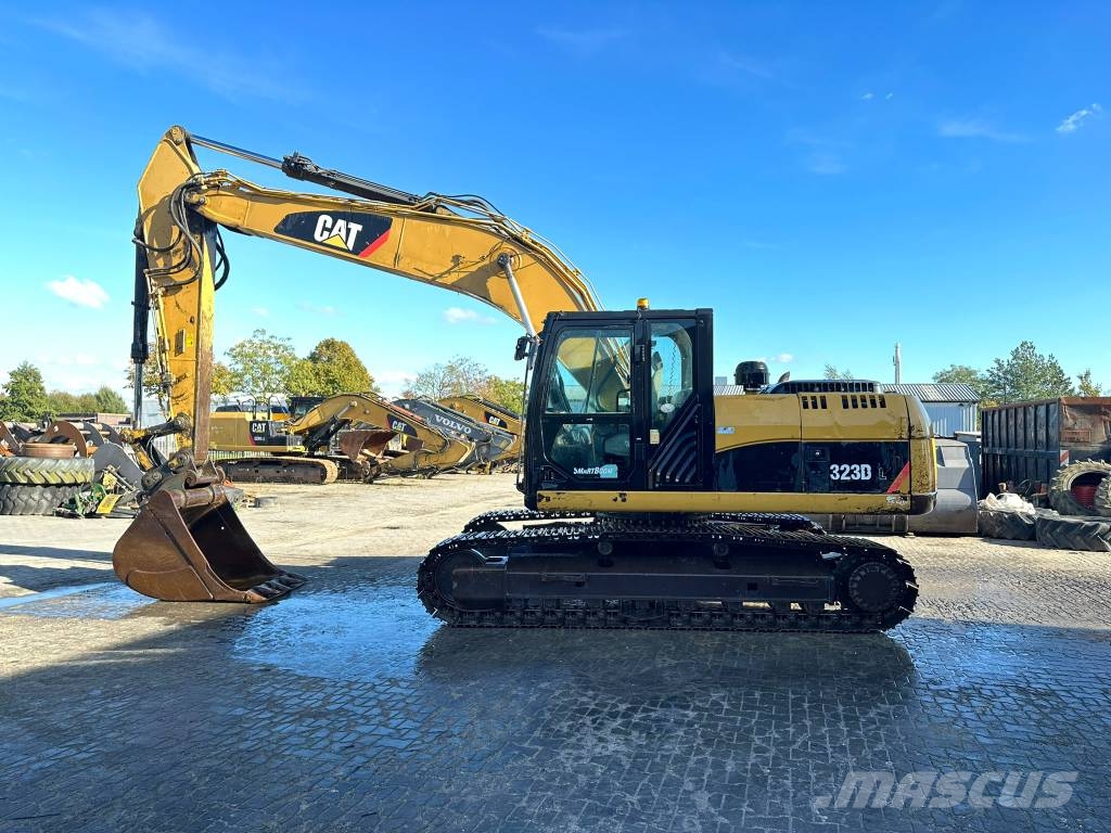 CAT 323DL Bagri goseničarji