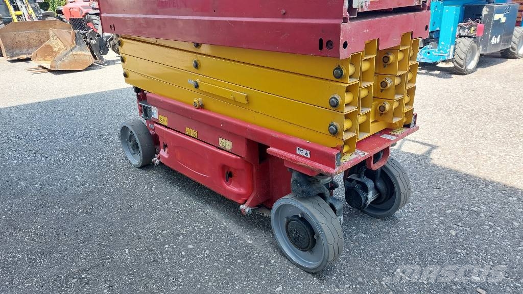 JLG ES 2632 / 4x stock Škaraste platforme