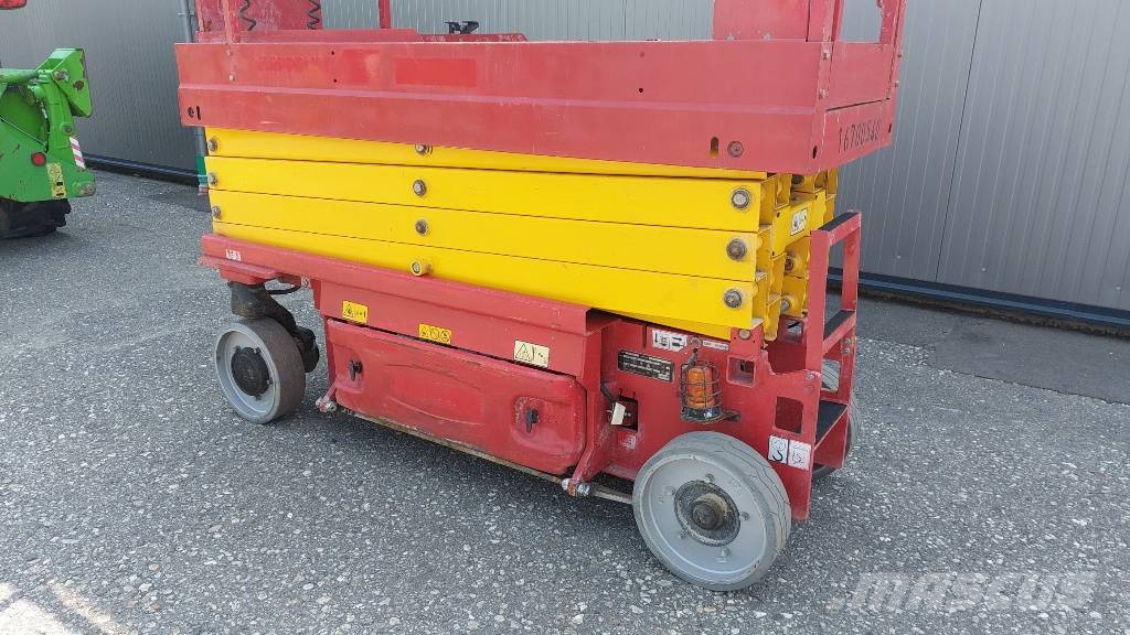 JLG ES 2632 / 4x stock Škaraste platforme