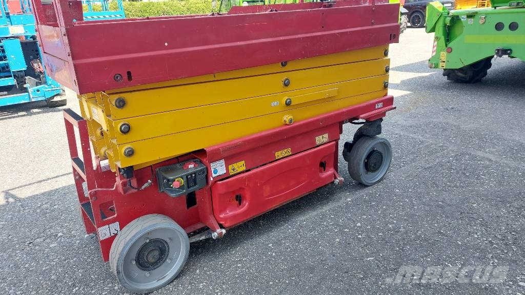 JLG ES 2632 / 4x stock Škaraste platforme