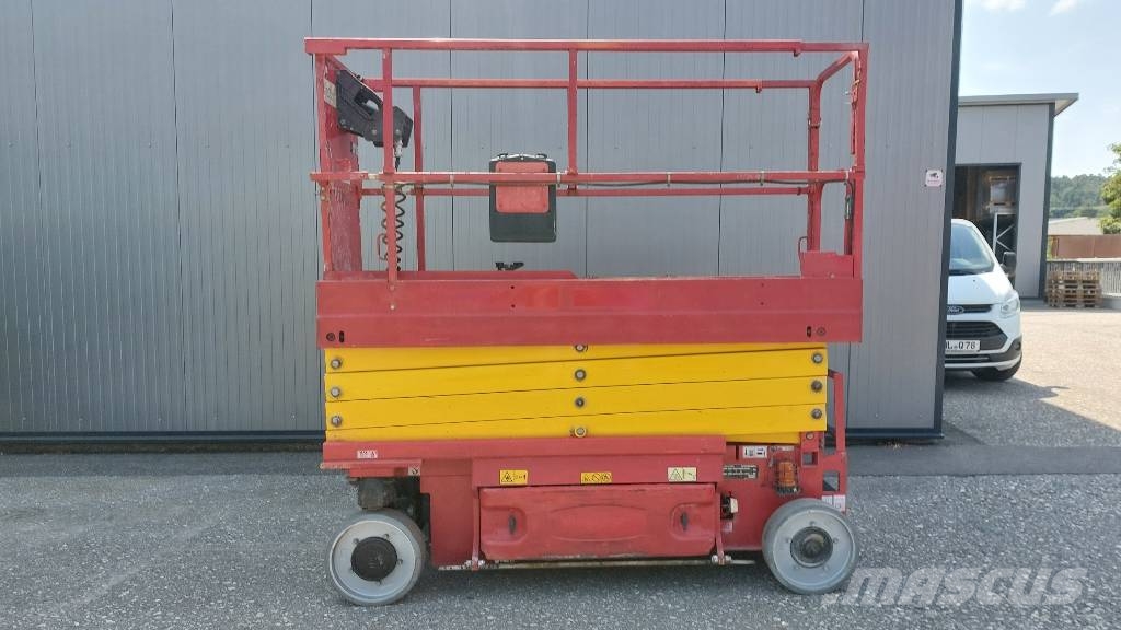 JLG ES 2632 / 4x stock Škaraste platforme