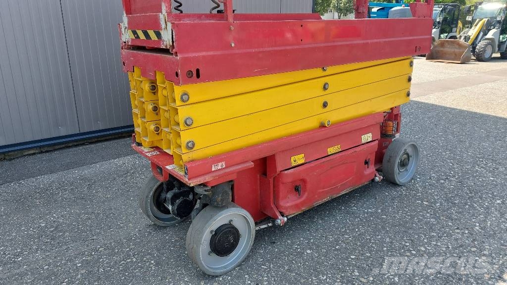 JLG ES 2632 / 4x stock Škaraste platforme