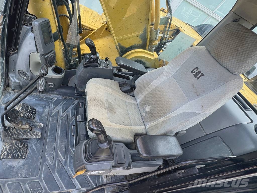 CAT 336 D L Crawler excavators
