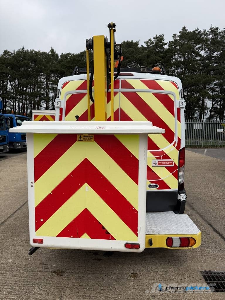 Ford Transit Versalift ETM 36 Cherry Picker المنصات الهوائية المثبتة على شاحنة