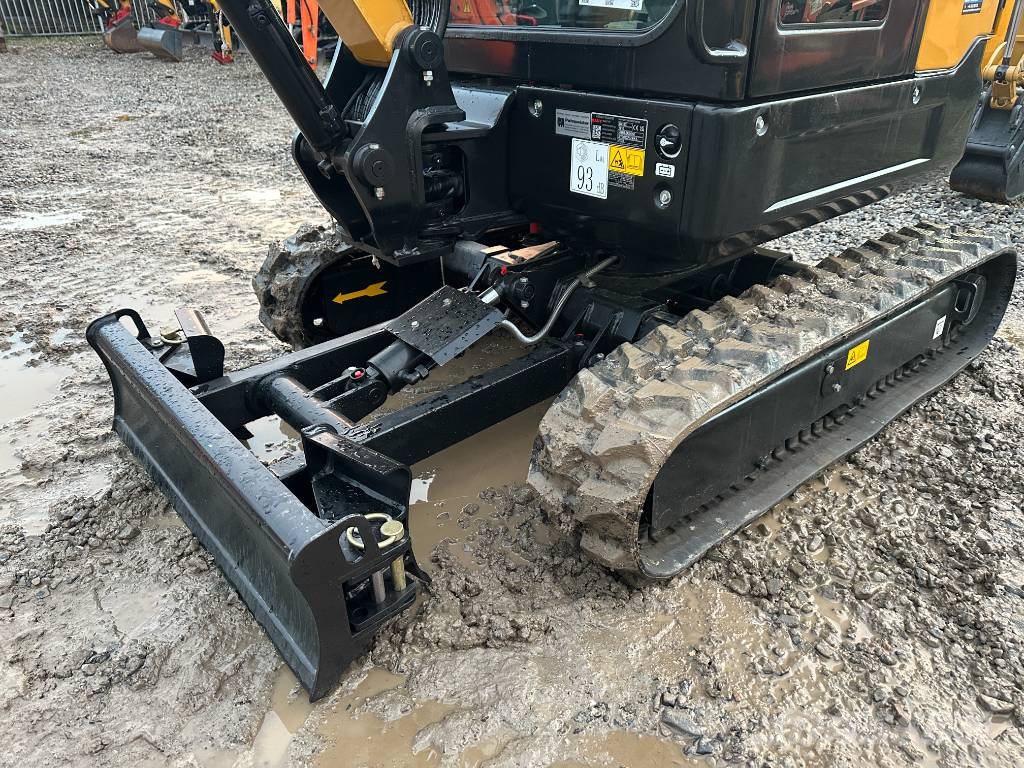 Sany SY 18 C Minibagger 19.900 EUR Mini excavatoare < 7t