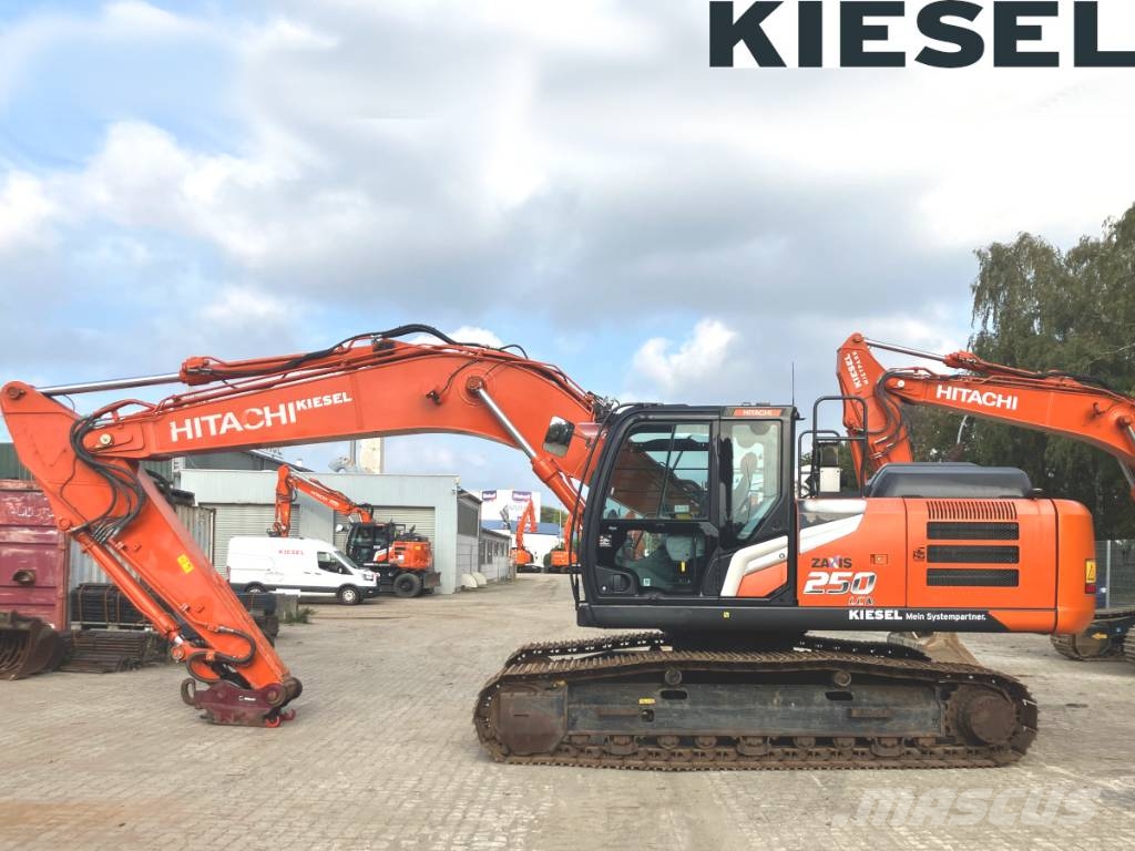 Hitachi ZX 250 LC N-7 Bagri goseničarji
