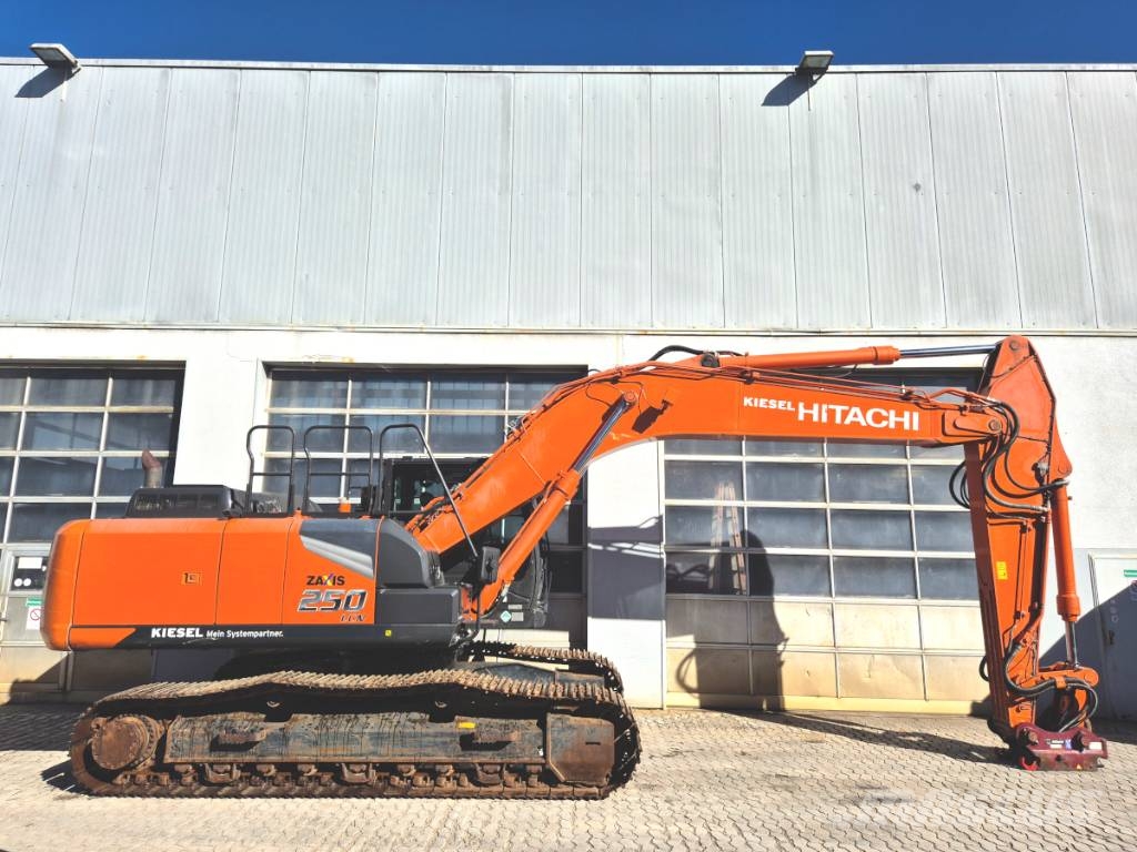 Hitachi ZX 250 LC N-7 Rupsgraafmachines