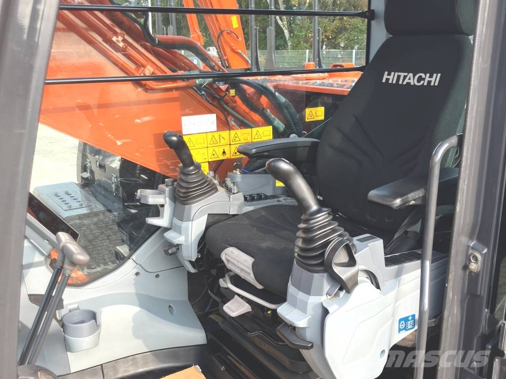 Hitachi ZX 250 LC N-7 Bagri goseničarji