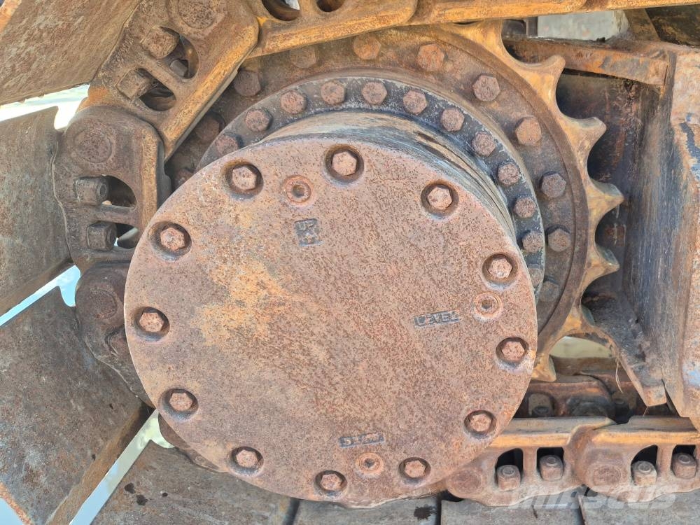 Hitachi ZX 250 LC N-7 Rupsgraafmachines