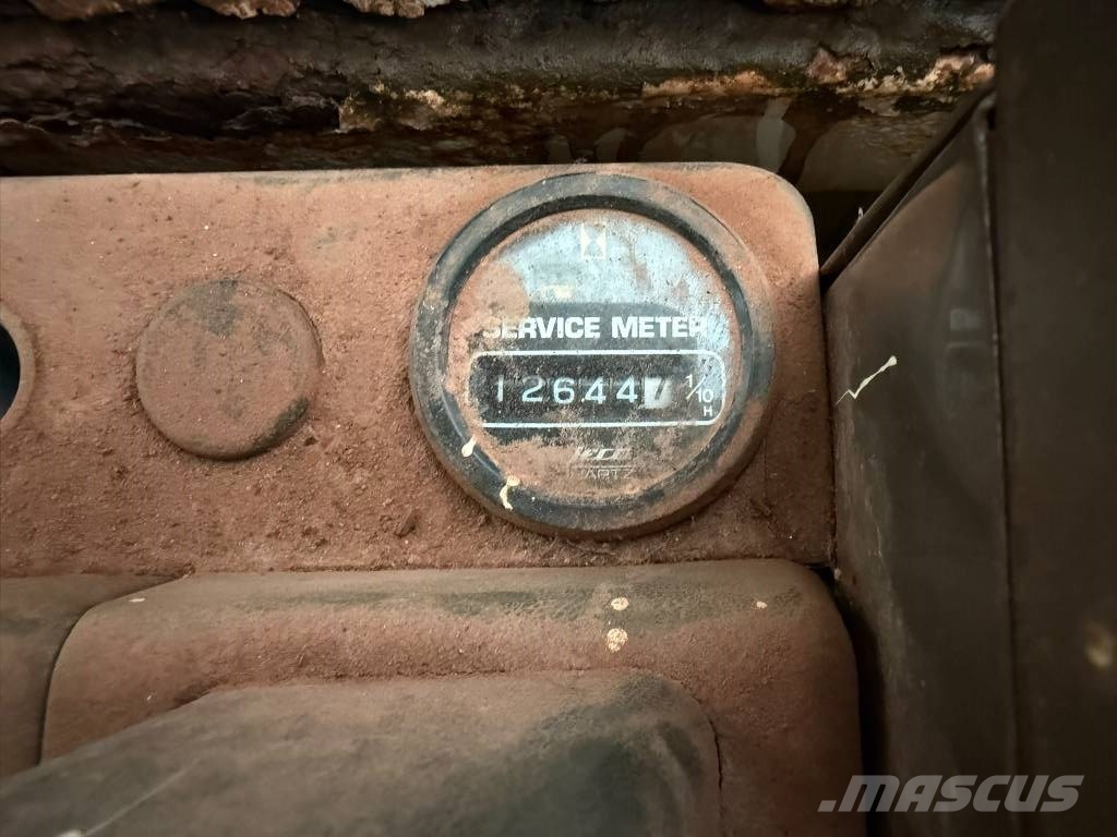 Komatsu PC210-5K Crawler excavators