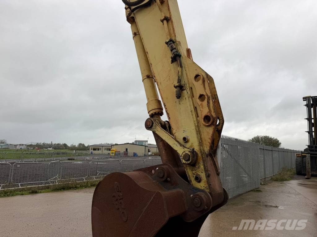 Komatsu PC210-5K Crawler excavators