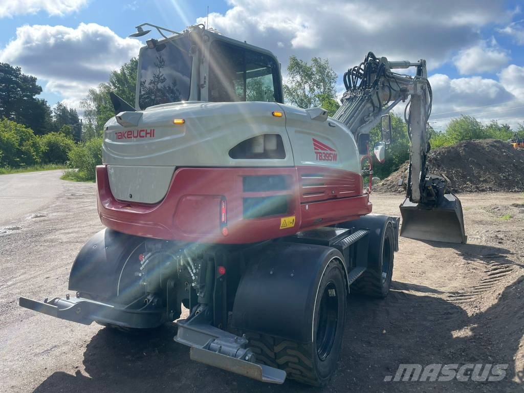 Takeuchi TB395W 轮式挖掘机