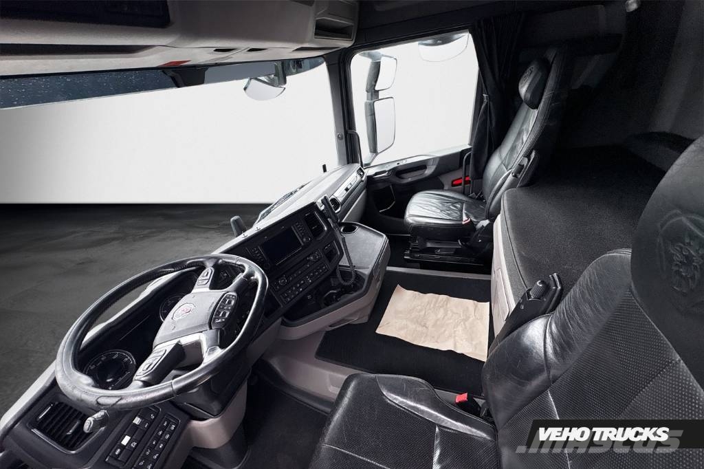 Scania R 540 ADR 6x2 Sadulveokid