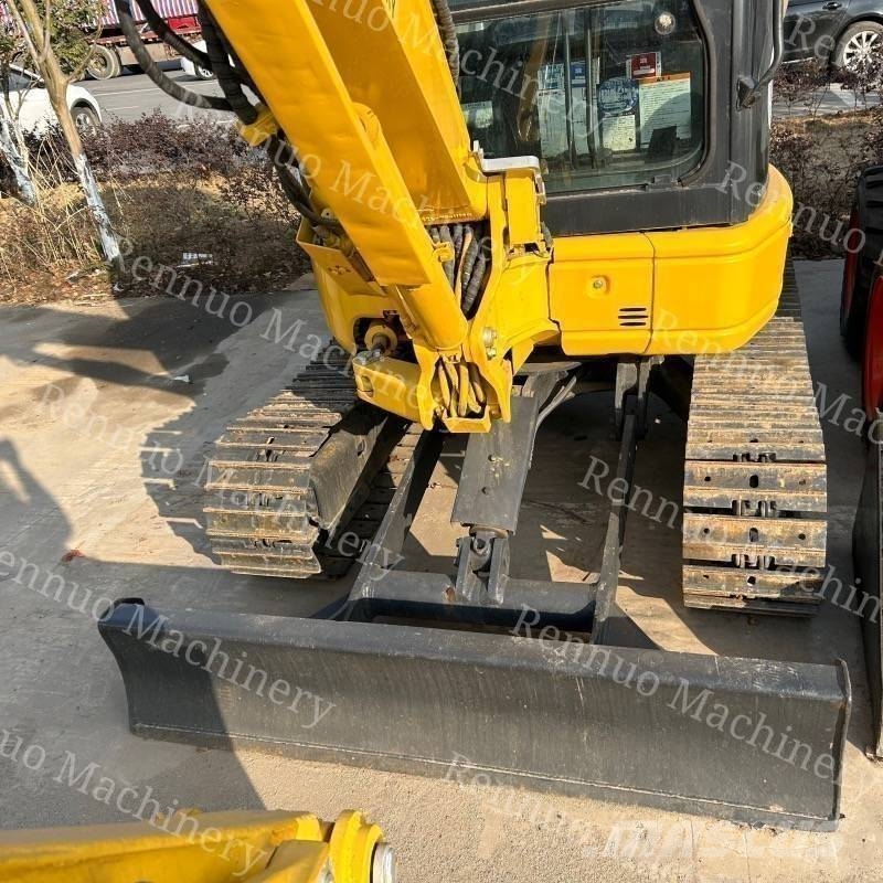 Komatsu PC 35 MR-3 Miniescavatori